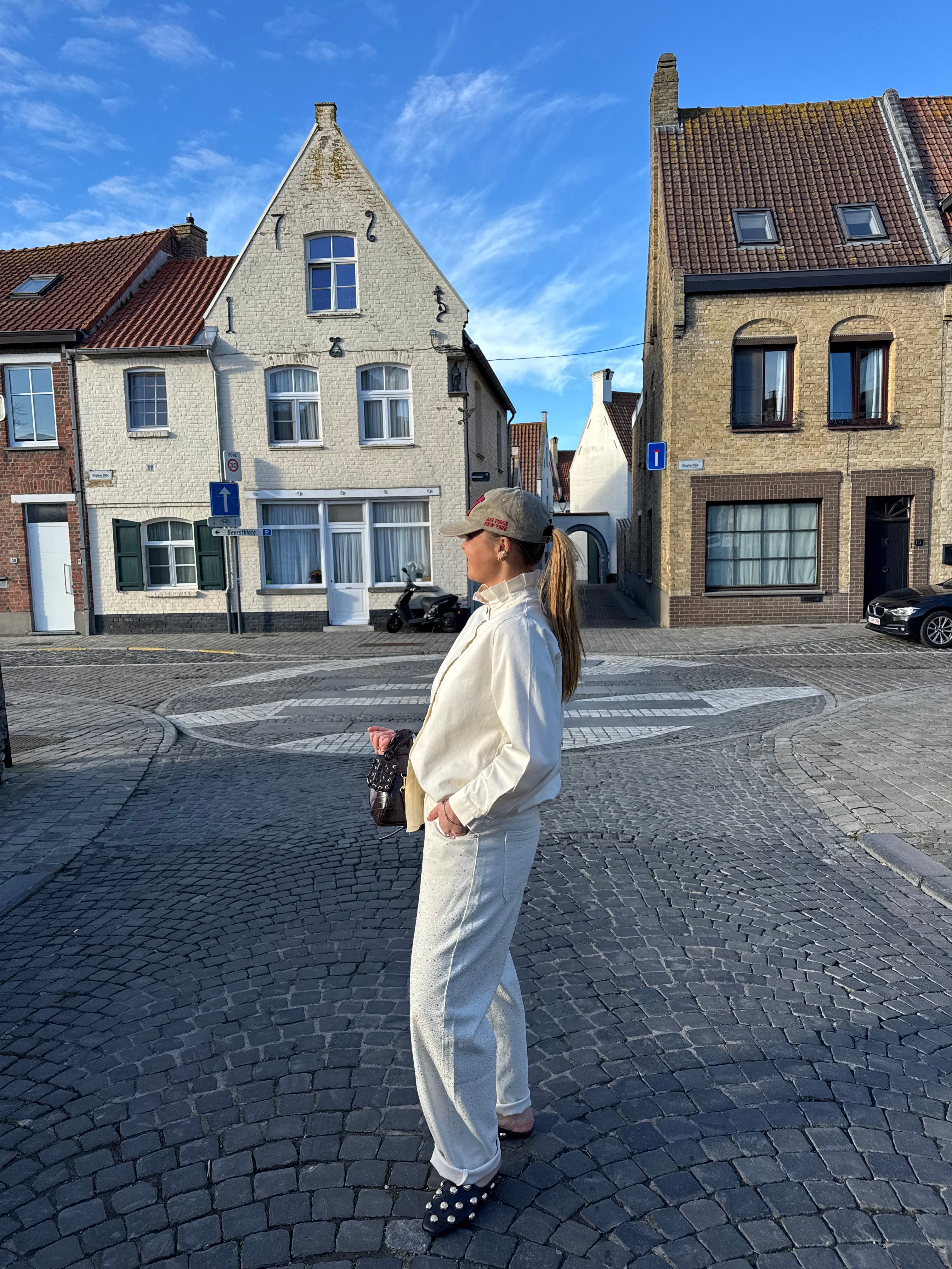 Claire rhinestone jeans - white