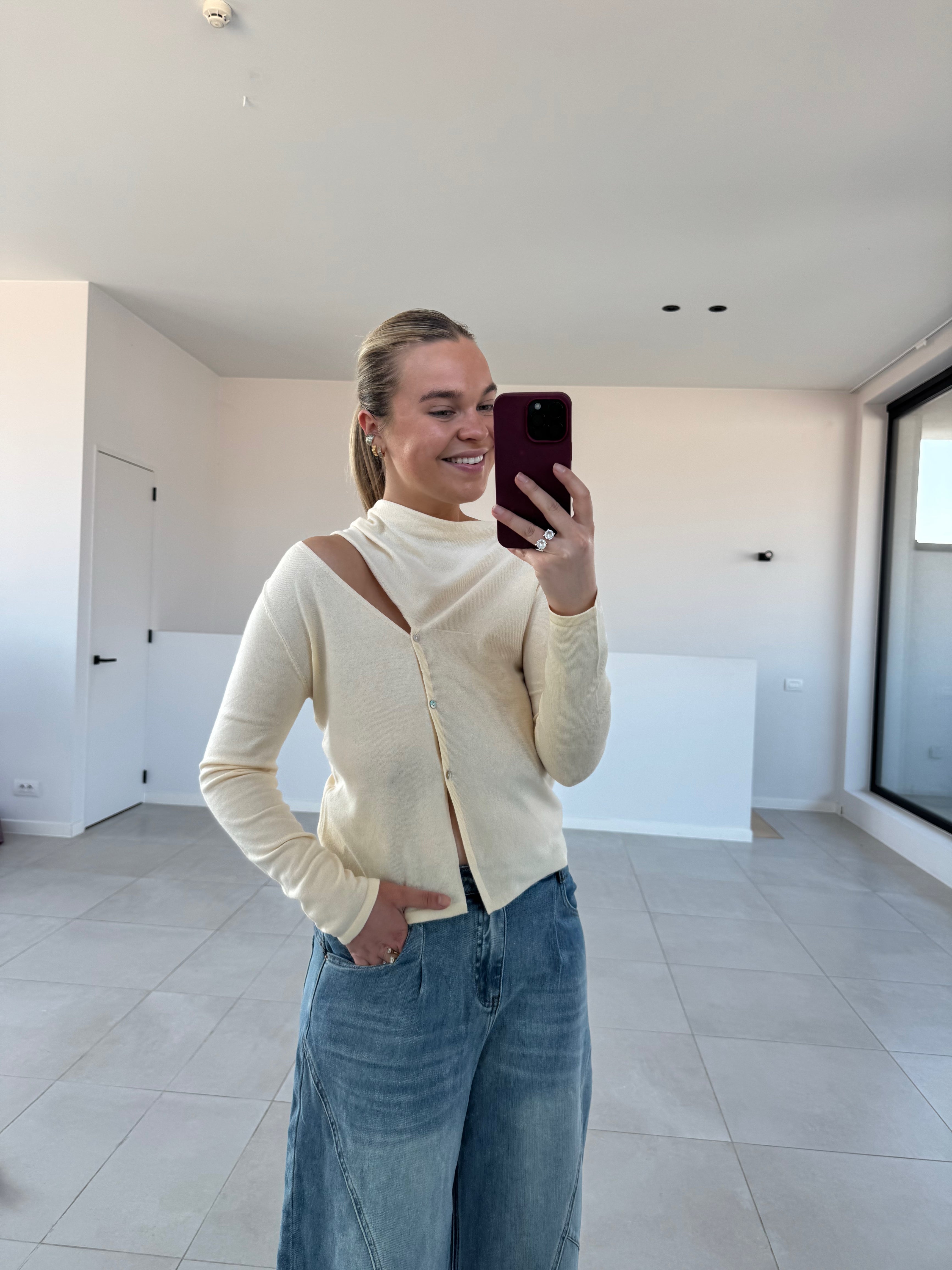 Marie top butter yellow